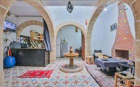 Riad Aylal